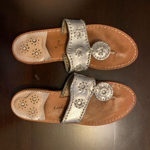 Jack Rogers Jacks Flip Flop size 7 silver